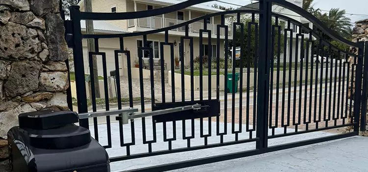 Swing Gate Opener with Keypad Lumberton